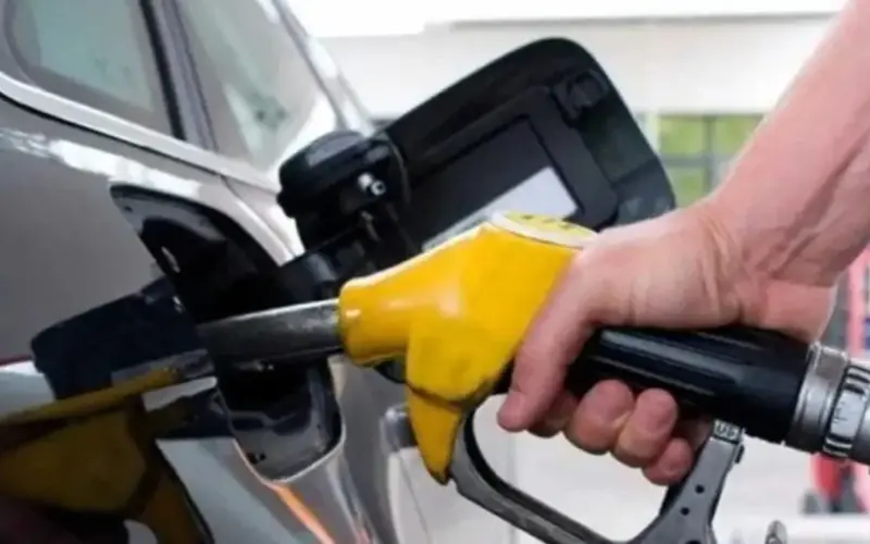 لتر 92 بكام؟.. أسعار البنزين والسولار اليوم السبت 4 أبريل 2026